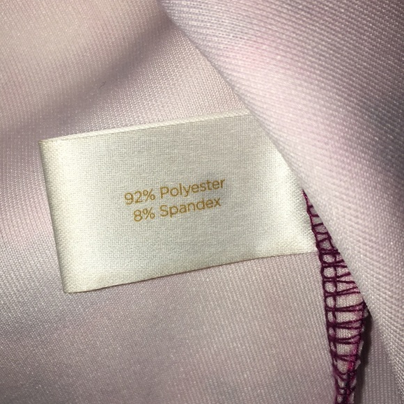 Decree Crop/Tank Top - Picture 4 of 7